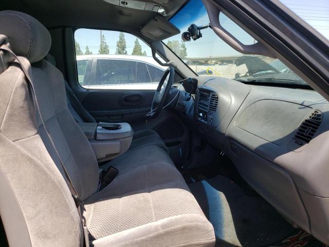 Photo 5 from auction – 2002 FORD F150 with VIN 1FTRX17W52NA68934