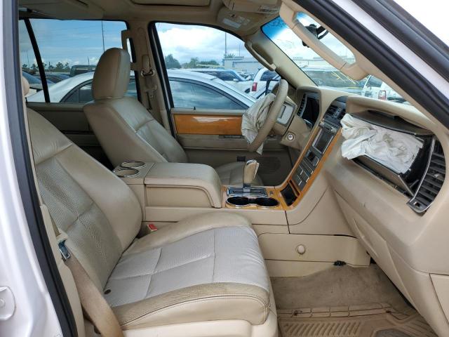 Photo 5 from auction – 2010 LINCOLN NAVIGATOR with VIN 5LMJJ2J5XAEJ00806