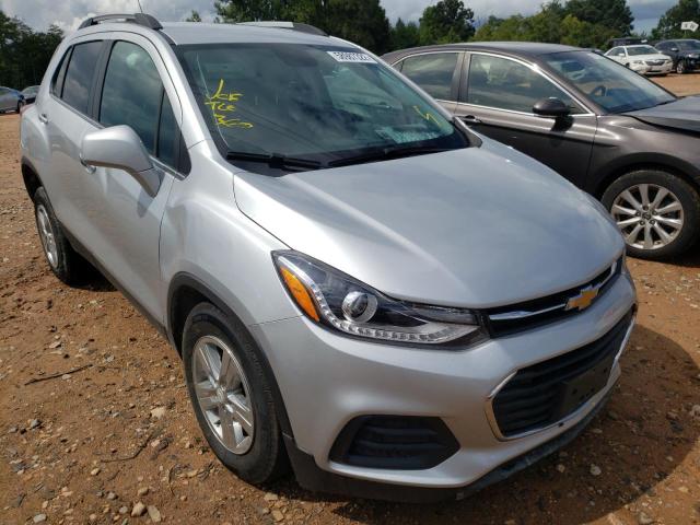 CHEVROLET TRAX 1LT 2020 with VIN KL7CJPSB0LB026122 - Photo from auction