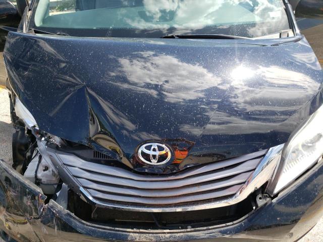 Photo 7 from auction – 2015 TOYOTA SIENNA XLE with VIN 5TDDK3DC5FS125518