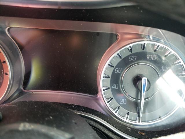 Photo 8 from auction – 2018 CHRYSLER 300 LIMITE with VIN 2C3CCAEG3JH243450