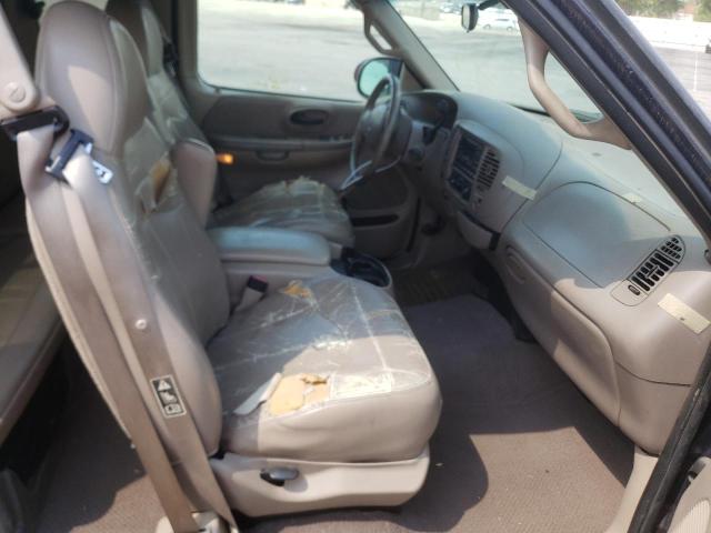 Photo 5 from auction – 2000 FORD F150 with VIN 1FTRX17W6YNB30382