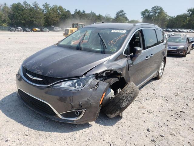 Photo 2 from auction – 2018 CHRYSLER PACIFICA T with VIN 2C4RC1EG4JR106372