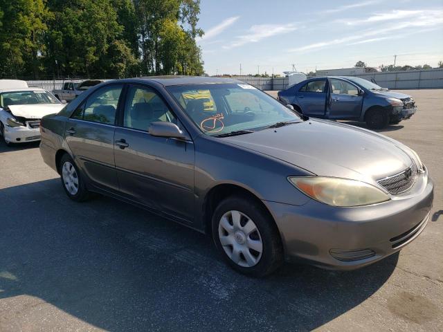 TOYOTA CAMRY LE 2004 with VIN 4T1BE32K64U840952 - Photo from auction