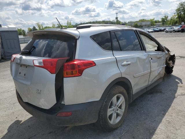 Photo 4 from auction – 2014 TOYOTA RAV4 XLE with VIN JTMRFREV5ED061374