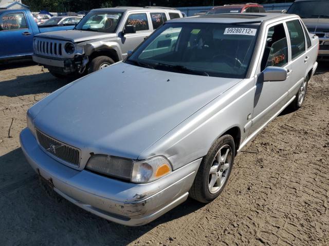 Photo 2 from auction – 2000 VOLVO S70 BASE with VIN YV1LS61J4Y2626484
