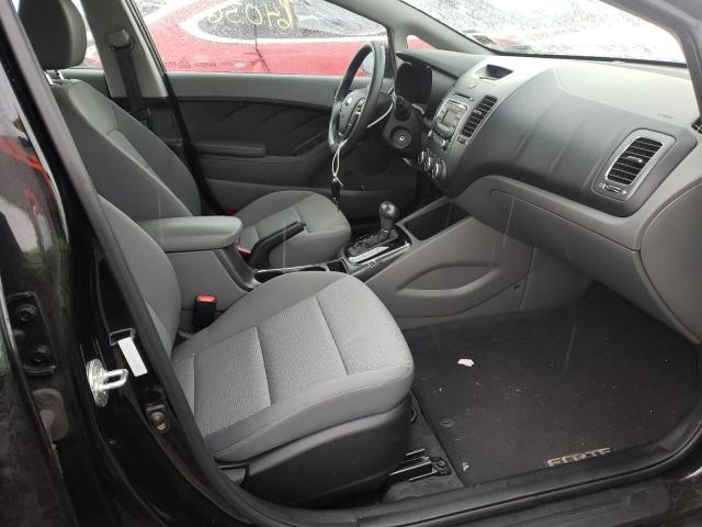 Photo 5 from auction – 2017 KIA FORTE LX with VIN 3KPFK4A70HE161099