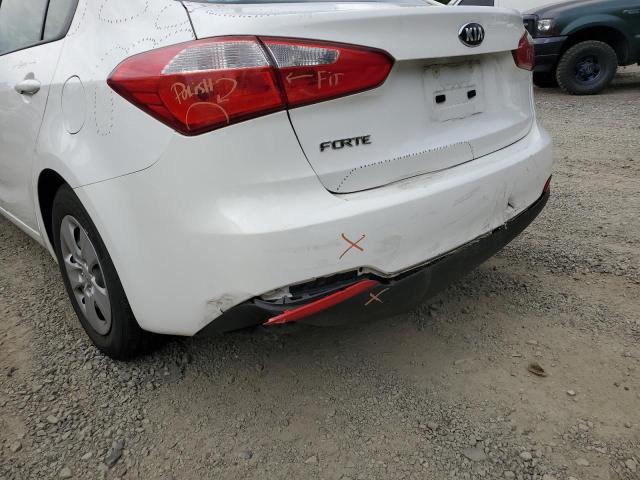 Photo 9 from auction – 2016 KIA FORTE LX with VIN KNAFK4A67G5560655