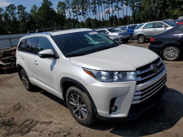 Фото 1 с аукциона – 2017 TOYOTA HIGHLANDER с VIN 5TDJZRFH2HS468283