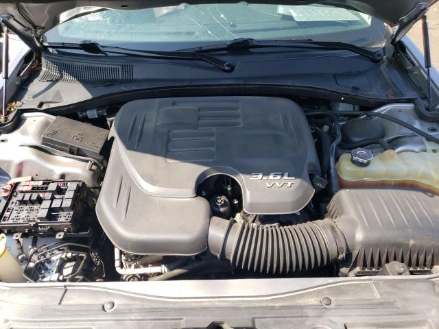 Photo 7 from auction – 2016 CHRYSLER 300 LIMITE with VIN 2C3CCAAG7GH282217