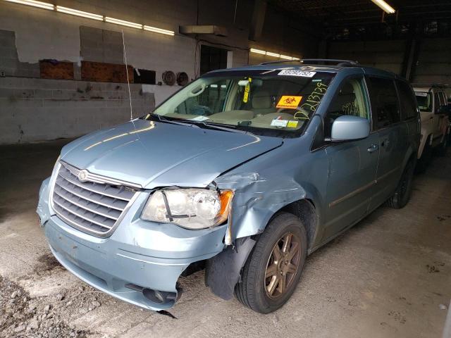 Photo 2 from auction – 2010 CHRYSLER TOWN & COU with VIN 2A4RR5D15AR493012