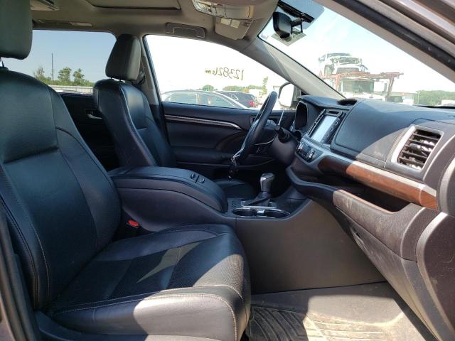 Photo 5 from auction – 2015 TOYOTA HIGHLANDER with VIN 5TDDKRFH5FS134926
