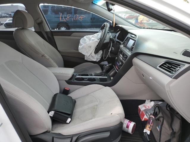 Photo 5 from auction – 2016 HYUNDAI SONATA SE with VIN 5NPE24AF3GH365800