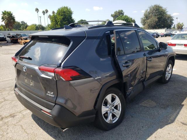 Photo 4 from auction – 2021 TOYOTA RAV4 XLE with VIN JTMR6RFV3MD015636