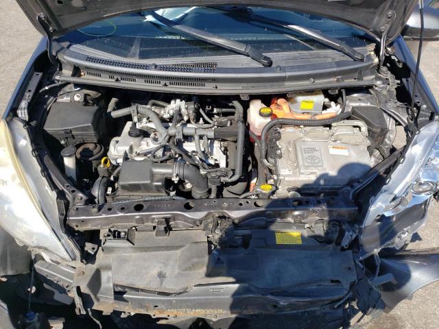 Photo 7 from auction – 2013 TOYOTA PRIUS C with VIN JTDKDTB37D1532724