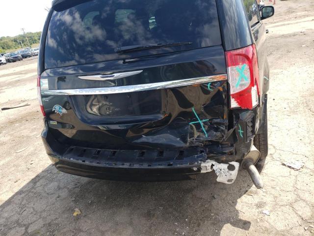 Photo 9 from auction – 2016 CHRYSLER TOWN & COU with VIN 2C4RC1BGXGR230353