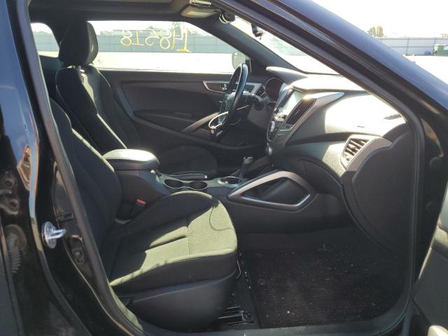 Photo 5 from auction – 2017 HYUNDAI VELOSTER with VIN KMHTC6ADXHU320676