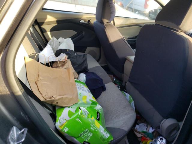 Foto 6 de la subasta – 2014 FORD FOCUS SE con VIN 1FADP3K25EL112138