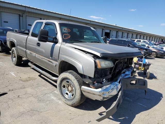CHEVROLET SILVERADO 2003 with VIN 1GCHK29123E148016 - Photo from auction