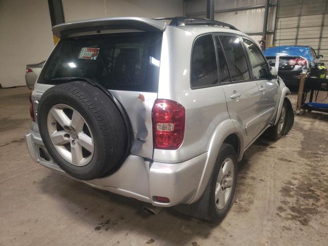 Photo 4 from auction – 2005 TOYOTA RAV4 with VIN JTEHD20V256038280