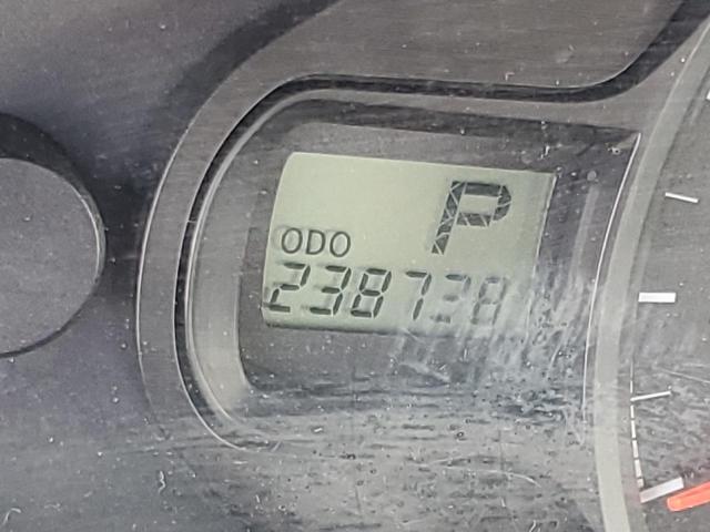Photo 8 from auction – 2011 TOYOTA SIENNA LE with VIN 5TDKK3DCXBS057752