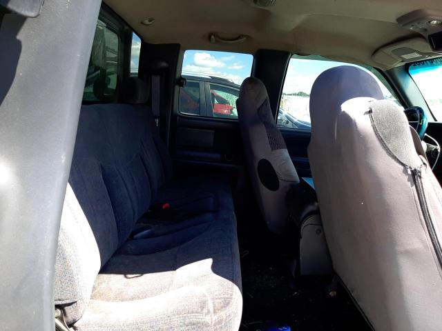 Photo 6 from auction – 1999 CHEVROLET SILVERADO with VIN 1GCEK19V5XE181209