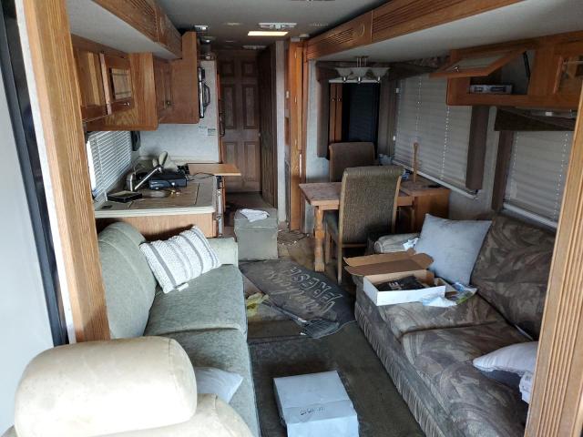 Photo 6 from auction – 2005 GULF STREAM CRESCENDO with VIN 4UZAAHDC14CN62932