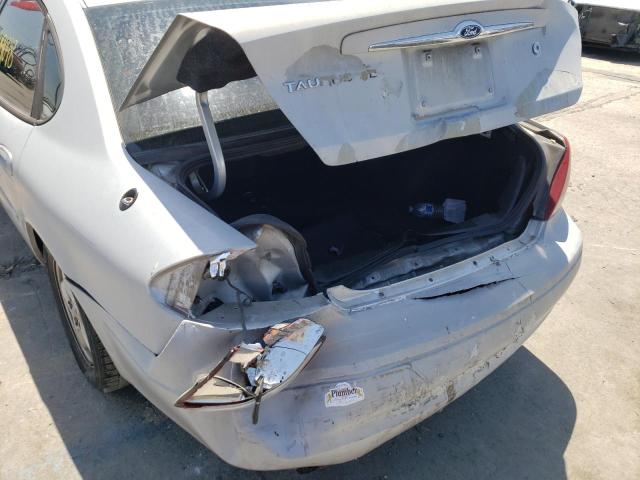 Photo 9 from auction – 2000 FORD TAURUS SES with VIN 1FAFP5527YG180843