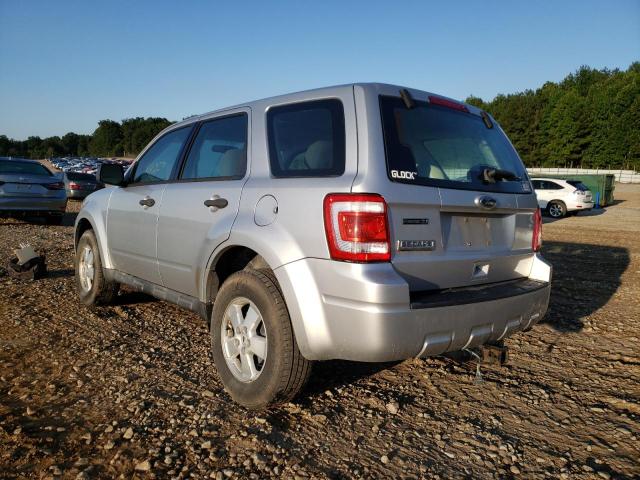 Photo 3 from auction – 2010 FORD ESCAPE XLS with VIN 1FMCU0C78AKA02168