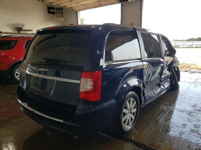 Photo 4 from auction – 2012 CHRYSLER TOWN & COU with VIN 2C4RC1CG4CR232723