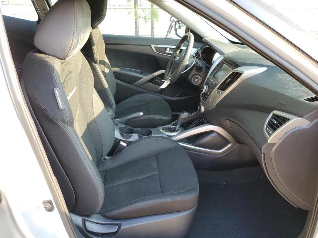 Photo 5 from auction – 2013 HYUNDAI VELOSTER with VIN KMHTC6AD9DU112752