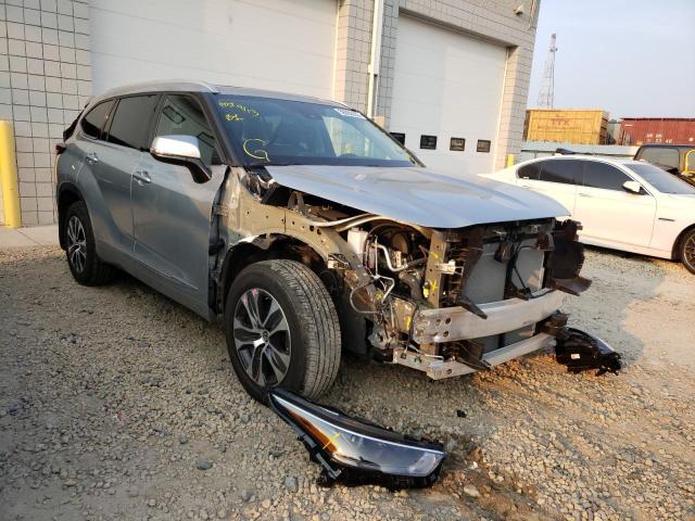 TOYOTA HIGHLANDER 2022 with VIN 5TDGZRBH3NS182082 - Photo from auction