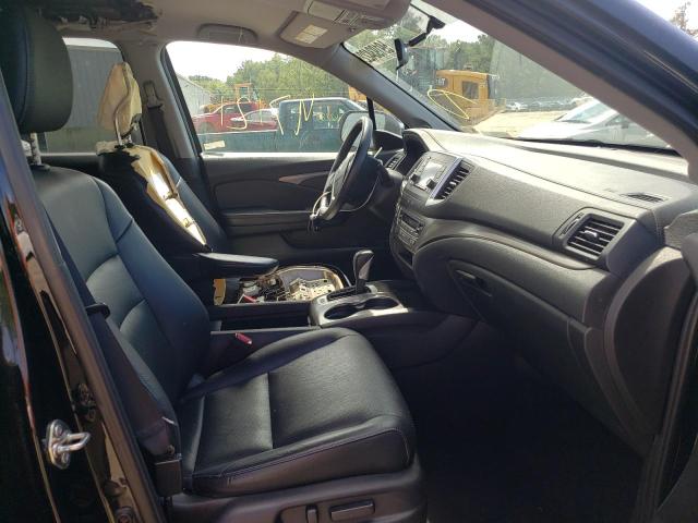 Photo 5 from auction – 2017 HONDA RIDGELINE with VIN 5FPYK2F58HB001901
