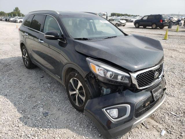KIA SORENTO EX 2017 with VIN 5XYPHDA56HG321748 - Photo from auction