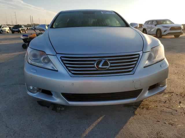 Photo 9 from auction – 2010 LEXUS LS 460L with VIN JTHGL5EF5A5040870