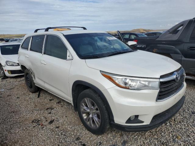TOYOTA HIGHLANDER 2015 with VIN 5TDBKRFH6FS159499 - Photo from auction