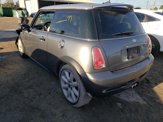 Photo 3 from auction – 2006 MINI COOPER S with VIN WMWRE33586TN27094