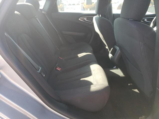 Photo 6 from auction – 2015 CHRYSLER 200 LIMITE with VIN 1C3CCCAB8FN652743