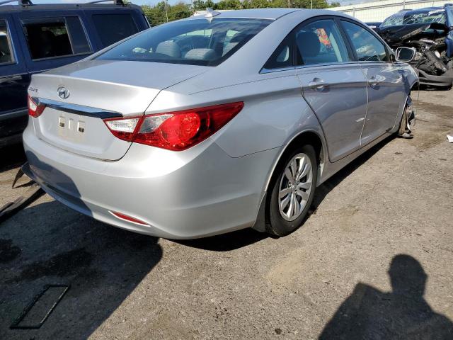Photo 4 from auction – 2012 HYUNDAI SONATA GLS with VIN 5NPEB4AC1CH438632