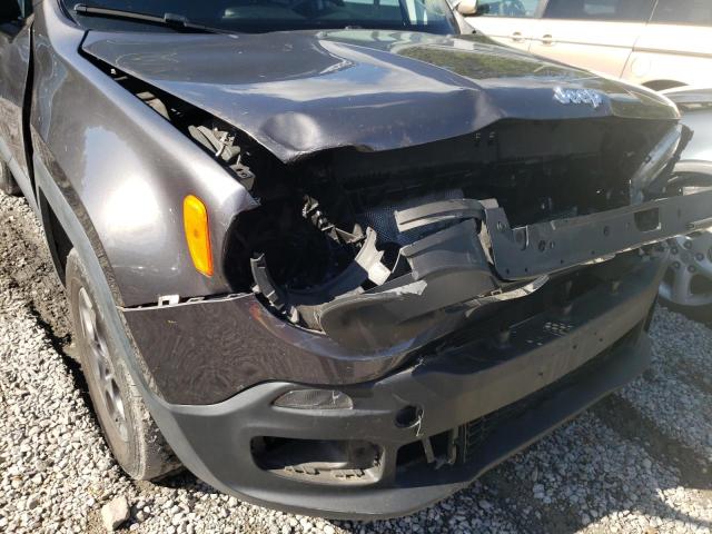 Photo 9 from auction – 2018 JEEP RENEGADE S with VIN ZACCJBAB1JPH65932