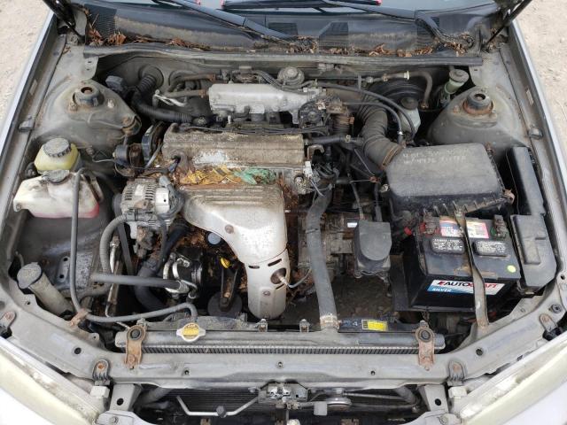 Photo 7 from auction – 2001 TOYOTA CAMRY with VIN 4T1BG22K51U120476