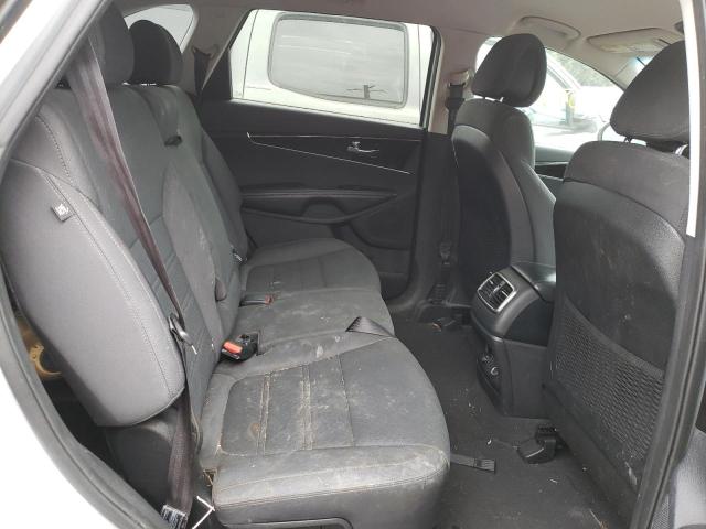 Photo 6 from auction – 2016 KIA SORENTO LX with VIN 5XYPGDA37GG001497