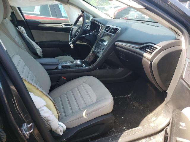 Photo 5 from auction – 2019 FORD FUSION S with VIN 3FA6P0G77KR164234