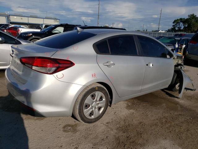 Photo 4 from auction – 2018 KIA FORTE LX with VIN 3KPFK4A70JE278543