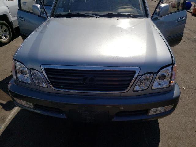 Photo 7 from auction – 2001 LEXUS LX 470 with VIN JTJHT00W013504074