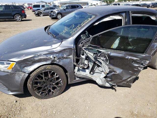 صورة رقم 9 من المزاد - 2015 VOLKSWAGEN JETTA BASE مع VIN 3VW2K7AJ2FM320765