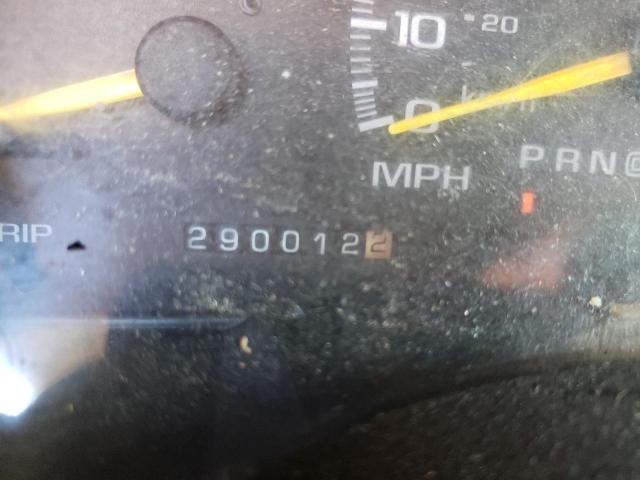 Photo 8 from auction – 1998 GMC SIERRA C15 with VIN 2GTEC19R7W1528331