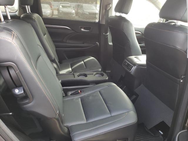 Photo 6 from auction – 2016 TOYOTA HIGHLANDER with VIN 5TDDCRFH4GS015067