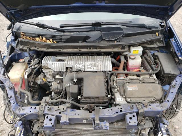 Photo 7 from auction – 2014 TOYOTA PRIUS V with VIN JTDZN3EU2EJ007913