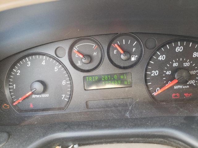 Photo 8 from auction – 2004 FORD TAURUS SE with VIN 1FAFP53284G176152